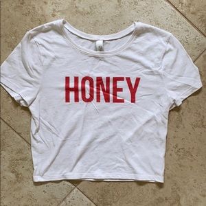 “Honey” cropped white tee